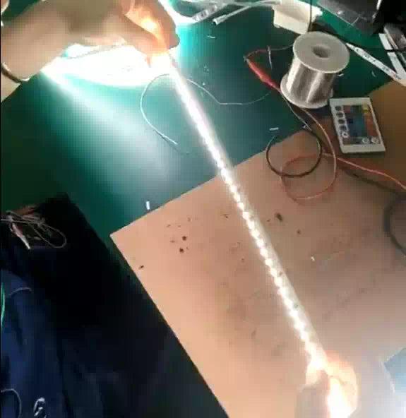 Test LED strip light