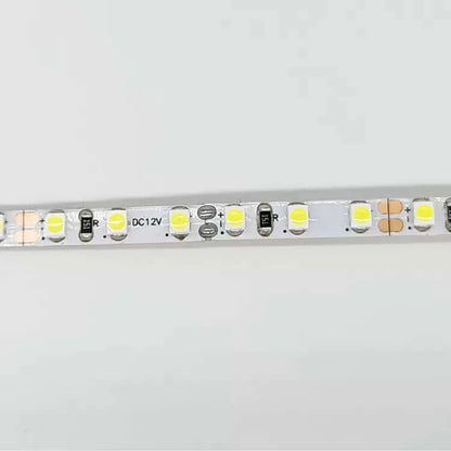 3528 5 mm Breite, 120 LEDs, weiße LED-Streifen, 16,4 Fuß, IP20, punktlos